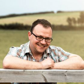 Dr Daniel Chalk