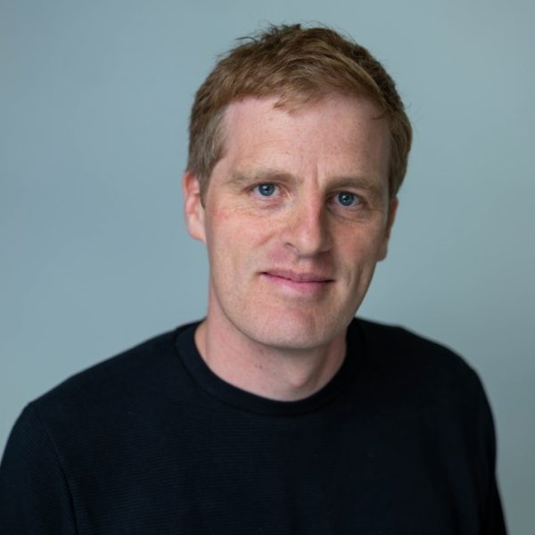 Dr Simon Briscoe