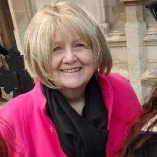 Lynne Wright